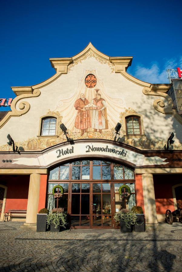 Hotel Nowodworski Legnica Exterior foto